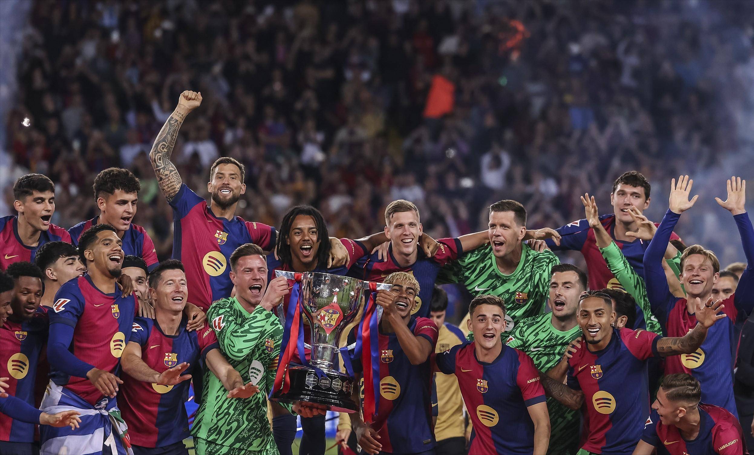 懂球帝12周年120大瞬间1／8决赛：重磅来袭，谁将通往八强？（懂球帝12周年120大瞬间16强对决：巅峰开战，谁能晋级八强？）