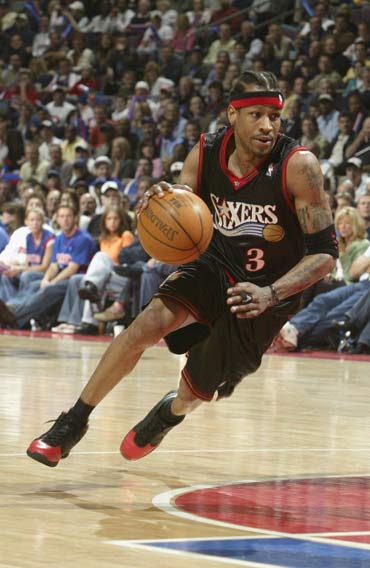 科尔：关于库明加被DNP的沟通内容和他的反应我会保密（科尔：不会公开关于库明加DNP的沟通细节与他的反应）