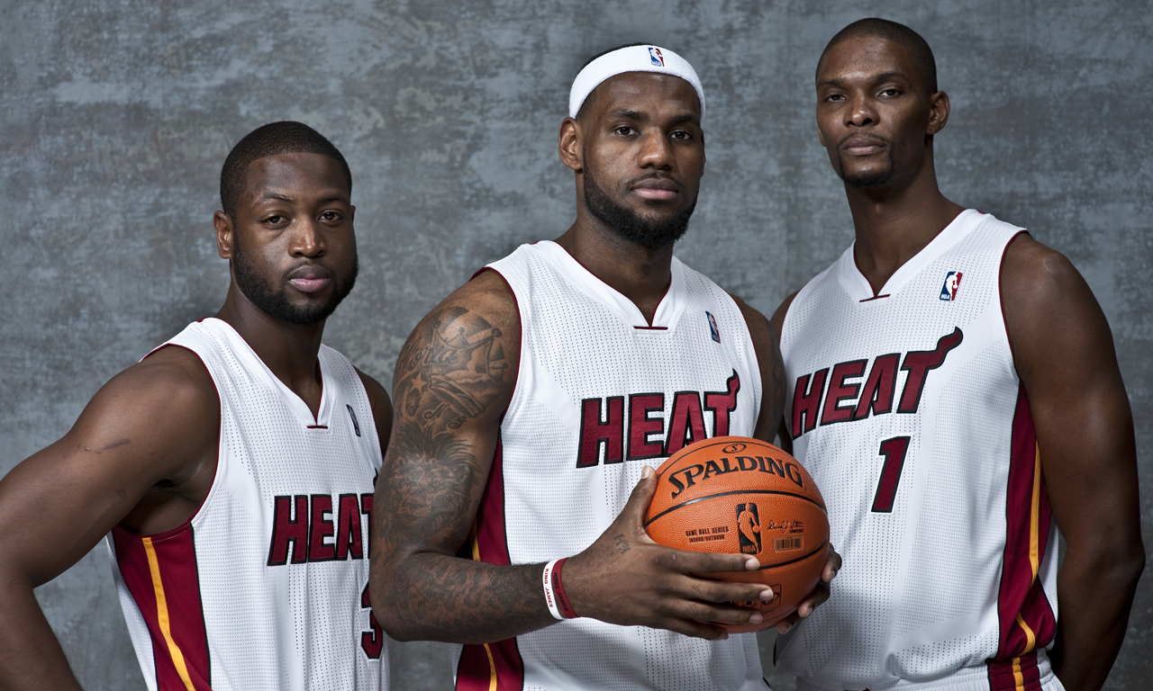 土媒：费内巴切与瑟尔洛特达成协议，合同期限3年半+年薪1200万欧（土媒称费内巴切与瑟尔洛特达成一致：3年半合约，年薪1200万欧元）