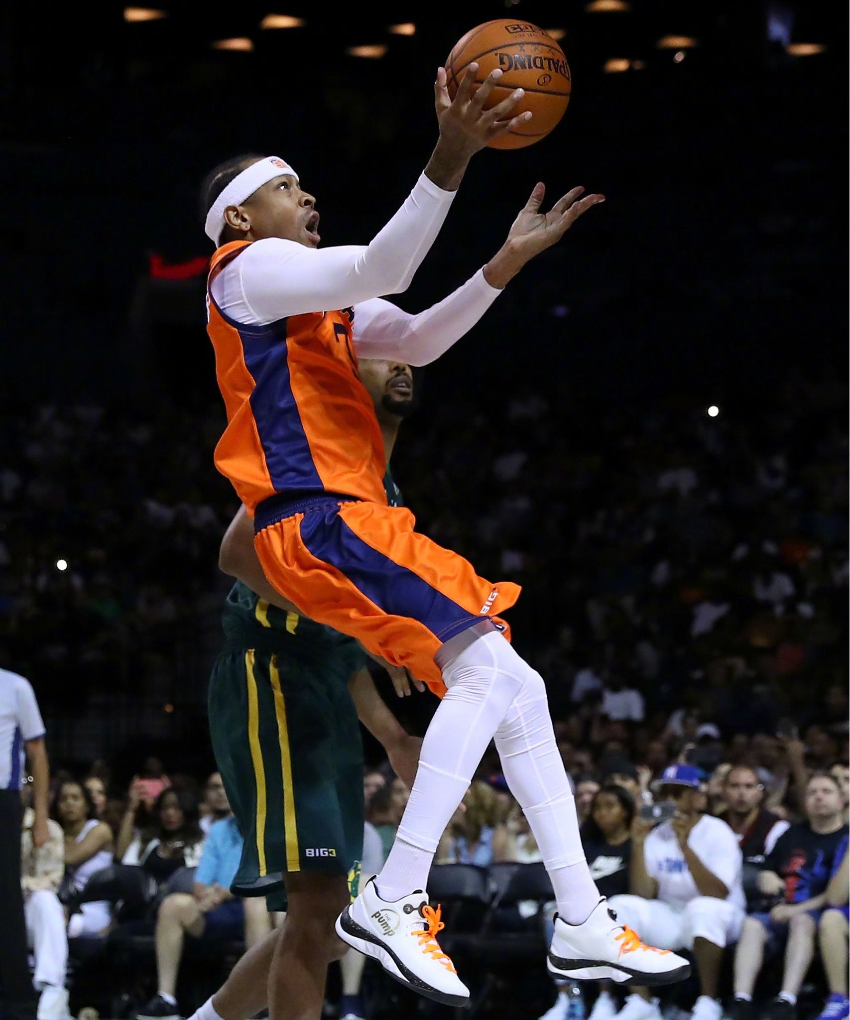 中超转会市场：广州队签下新前锋,（中超转会动态：广州队完成锋线引援）