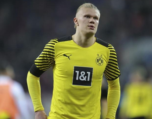 马刺vs雷霆前瞻：文班亚马复出点燃马刺，雷霆取胜难度大增（马刺战雷霆前瞻：文班亚马归队提振士气，雷霆赢球难度陡增）