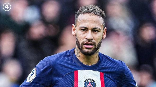 法媒：姆巴佩向巴黎索赔2.4亿欧，巴黎则要求姆巴佩赔偿1.8亿（法媒称姆巴佩向巴黎追讨2.4亿欧元，巴黎反向索赔1.8亿）