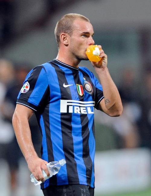 CBA揭幕战外援表现可圈可点，双方外援得分占比均超五成（CBA揭幕战外援抢眼，双方外援得分贡献均过半）