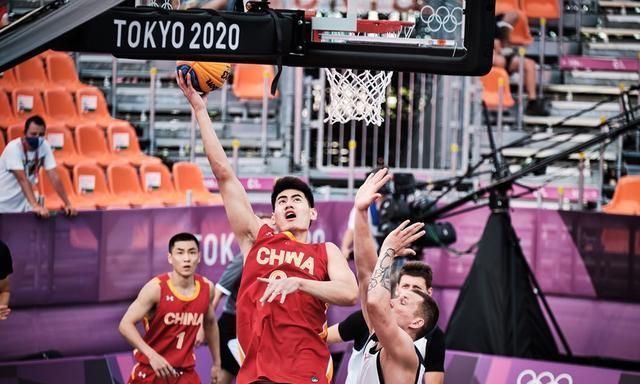 帕斯卡建议小图拉姆尝试转型，迪马尔科逐渐恢复神勇状态（帕斯卡力荐小图拉姆转型，迪马尔科状态渐回巅峰）