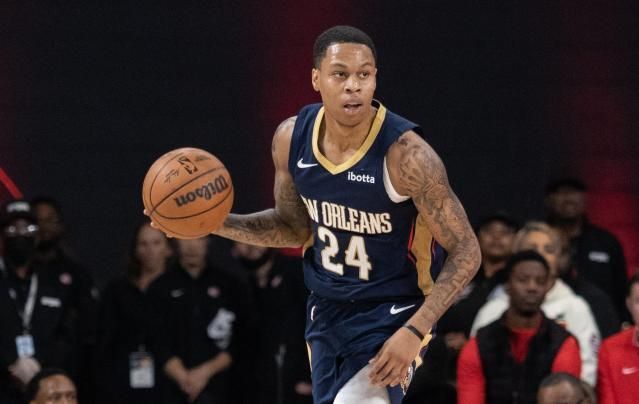 乌克兰近些年同瑞典正赛交手两次，两战全胜保持不败（近年乌克兰与瑞典正赛两度交锋，保持全胜战绩）