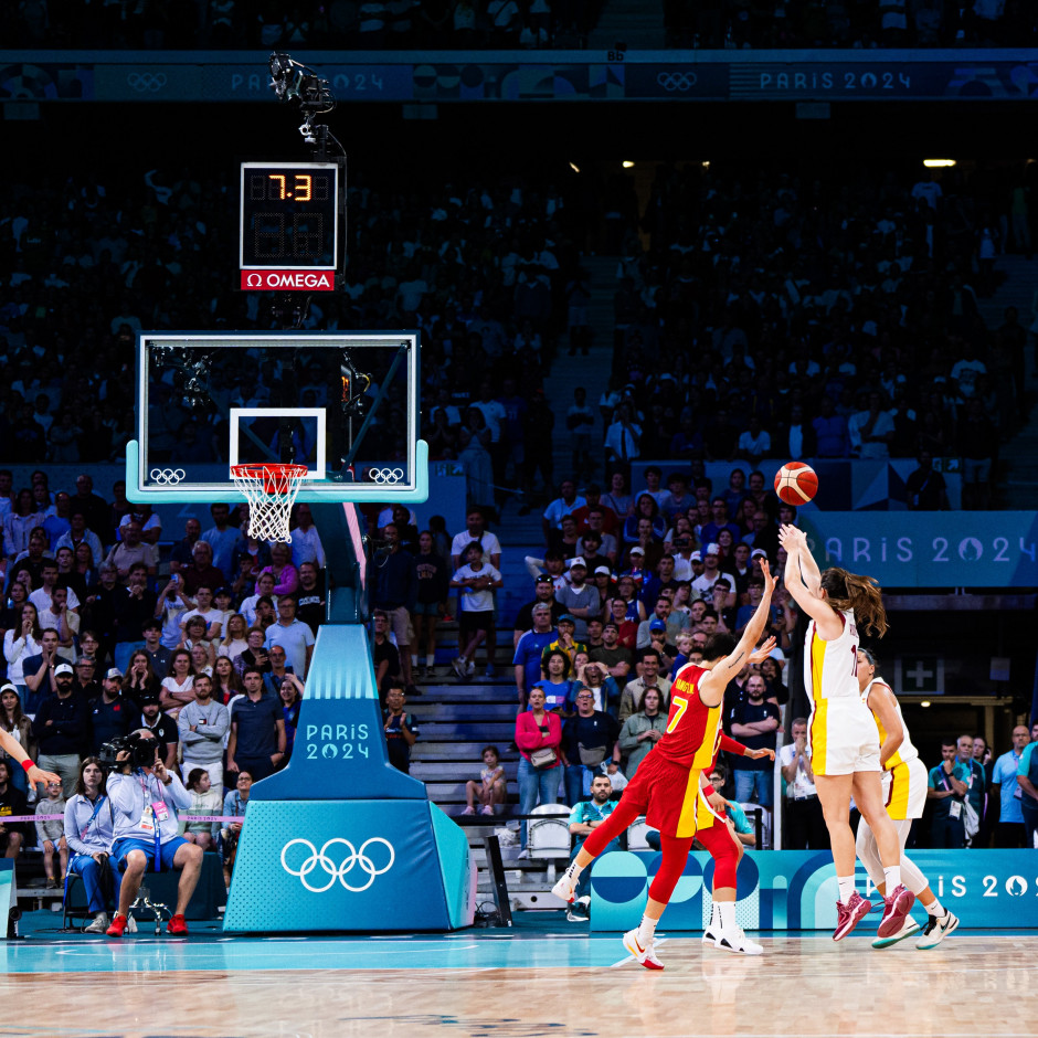 多纳鲁马：我很失望也很愤怒，要向所有意大利球迷说声对不起（多纳鲁马向意大利球迷致歉：我既失望又愤怒）