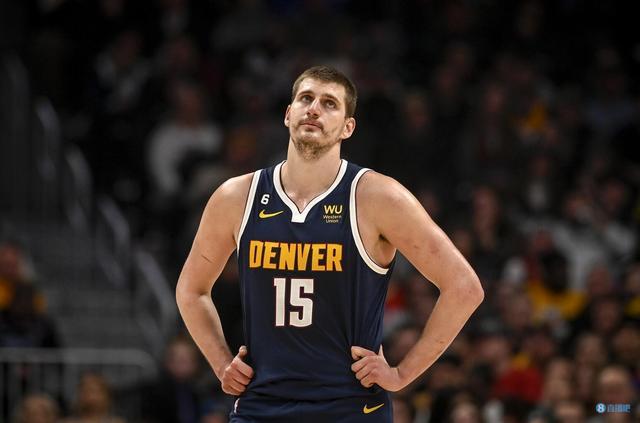 经纪人：阿什拉夫在巴黎很开心；皇马是阿什拉夫的家（经纪人：阿什拉夫在巴黎过得很开心，皇马始终是他的家）