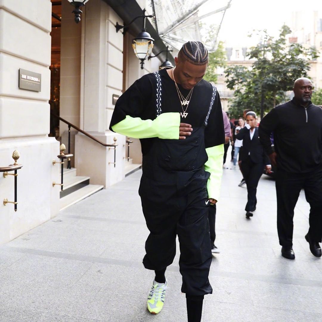 阿莫林：没去想5场不败我想的是2场没赢了；我们离完美还很远（阿莫林：不谈五场不败，只记得近两战未胜；我们离完美还差很远）